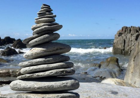 Slider - Welcome - Cairn on beach